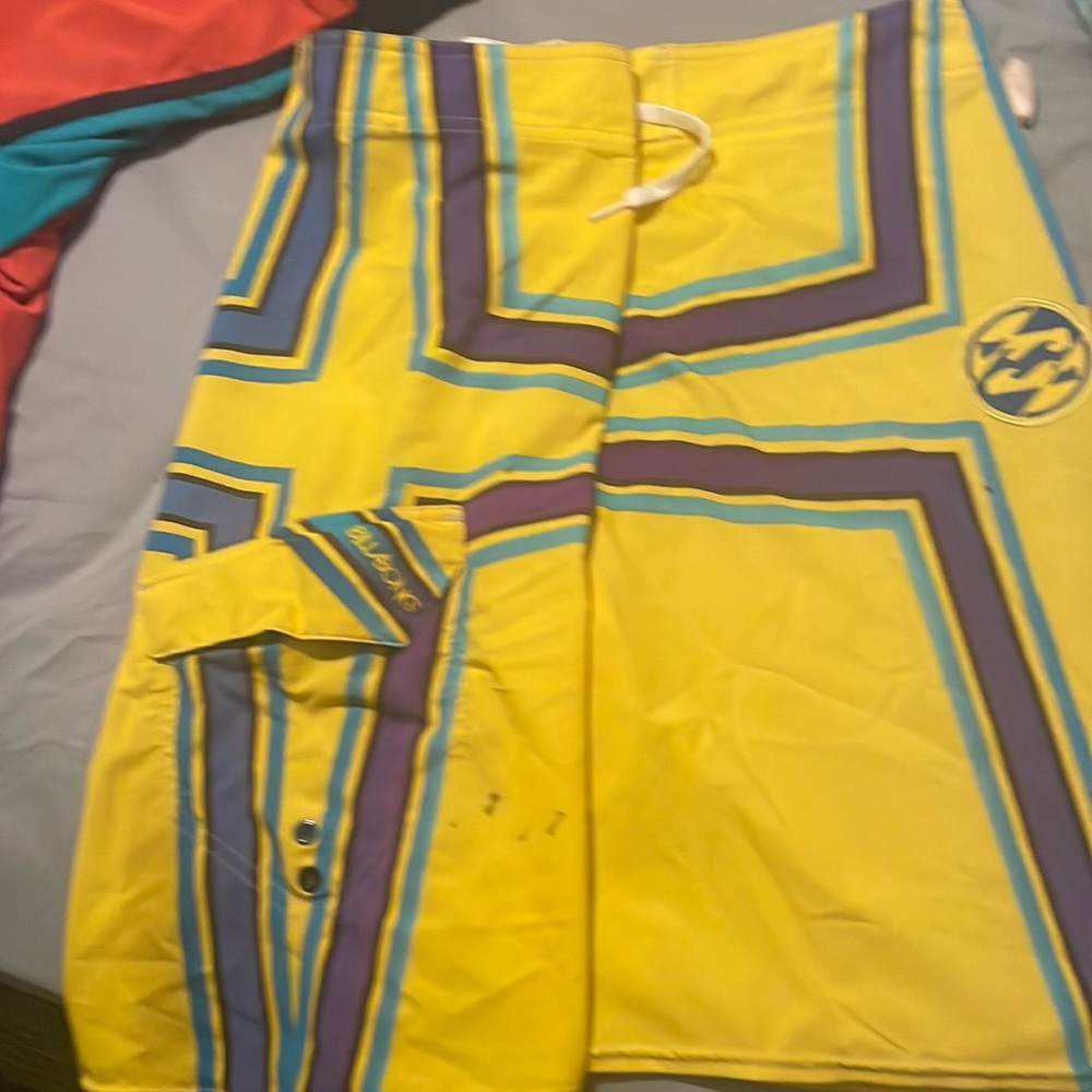 COPY - Billabong board shorts